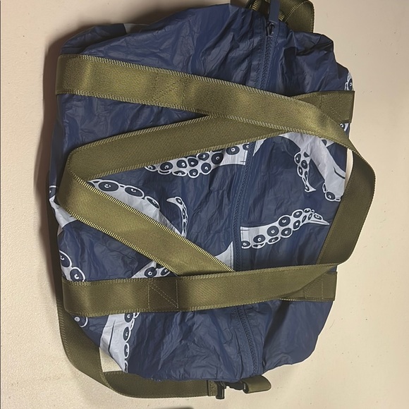 Aloha Collection Duffle Bag (discontinued style!) - Picture 1 of 6